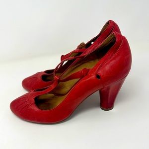 Miz Mooz Heels size 7 red super cute pump shoes Mary Jane  sooo cute